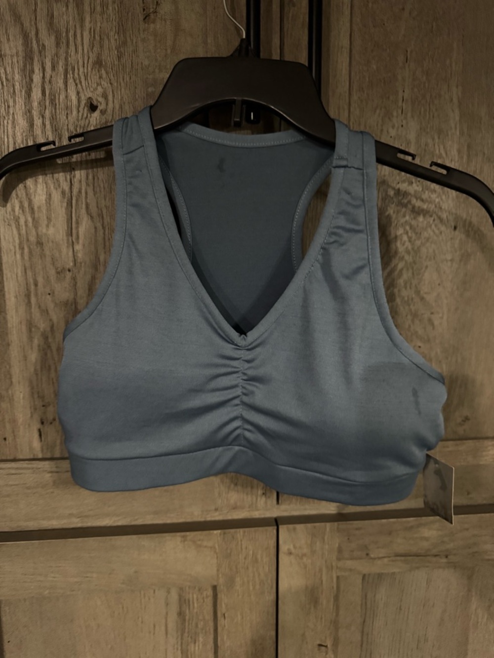 Series 8 Sz L  Blue Seamless Sports Bra NWT😊😊